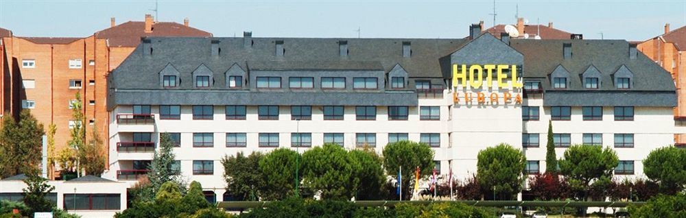Hospedium Hotel Europa Centro Magaz De Pisuerga Dış mekan fotoğraf